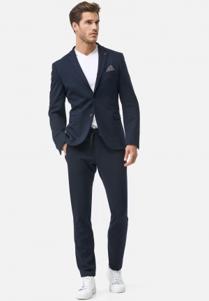  690 d.blauw